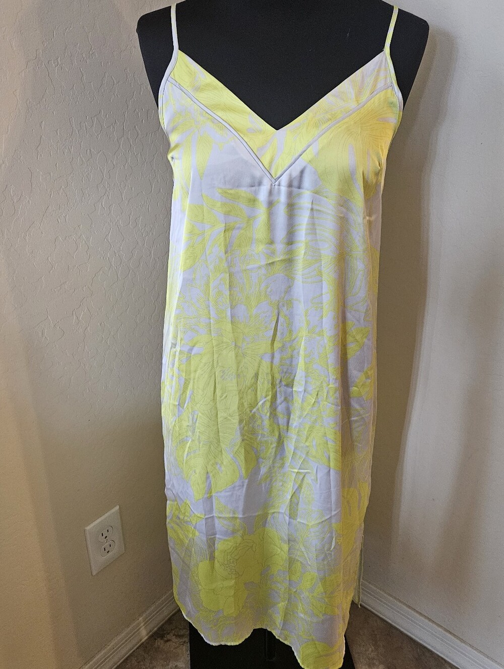 Secret Possession Satin Slip Dress with Tropical Print Nightgown Sleepwear 6/8